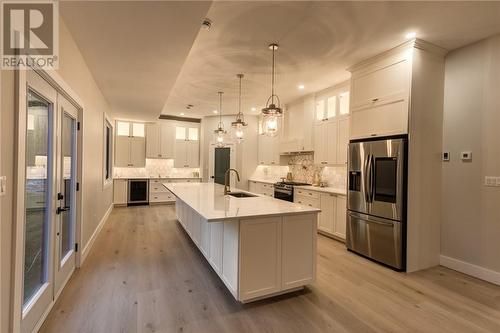 34 Westport Street, Sudbury, ON - Indoor Photo Showing Kitchen With Stainless Steel Kitchen With Upgraded Kitchen