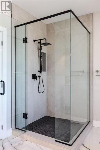 34 Westport Street, Sudbury, ON - Indoor Photo Showing Bathroom