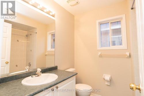 51 Oakmeadow Drive, Brampton, ON - Indoor Photo Showing Bathroom