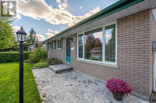 977 Barnardo Avenue, Peterborough (Northcrest), ON - Outdoor