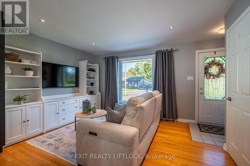 977 Barnardo Avenue, Peterborough (Northcrest), ON - Indoor Photo Showing Other Room