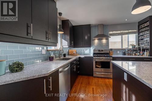 977 Barnardo Avenue, Peterborough (Northcrest), ON - Indoor Photo Showing Kitchen With Double Sink