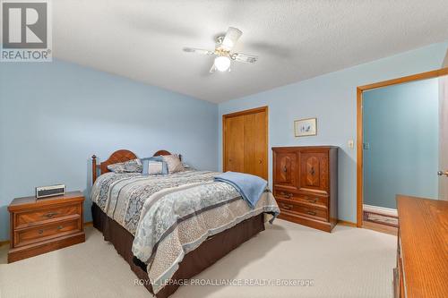 154 Jeffrey Drive, Quinte West, ON - Indoor Photo Showing Bedroom