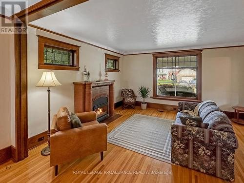 44 Mcgowan Street, Tweed, ON - Indoor Photo Showing Living Room With Fireplace