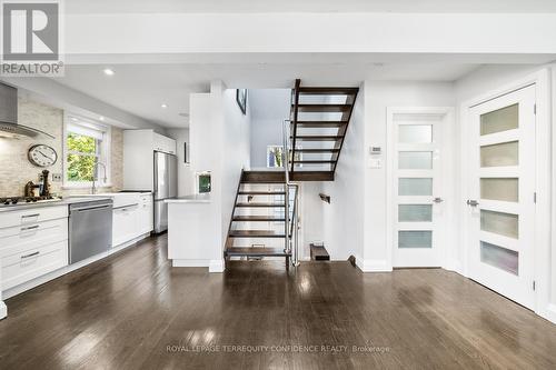 45 Glenborough Park Crescent, Toronto, ON - Indoor Photo Showing Kitchen