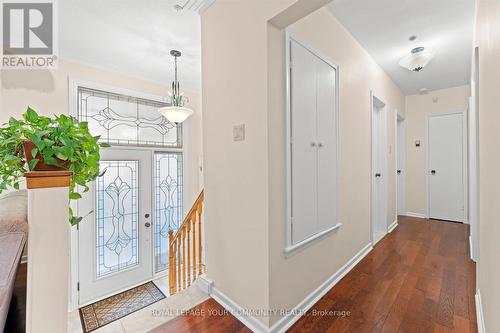 34 Alhart Drive, Toronto, ON - Indoor Photo Showing Other Room