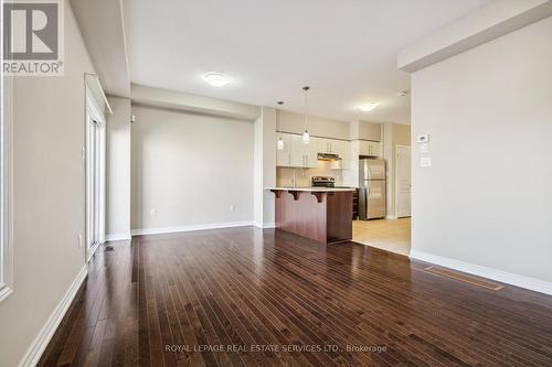 44 - 515 Winston Road, Grimsby, ON - Indoor Photo Showing Kitchen