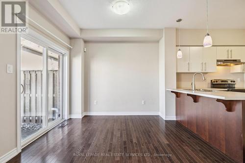 44 - 515 Winston Road, Grimsby, ON - Indoor Photo Showing Kitchen With Upgraded Kitchen