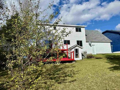 34 Laverendrye Crescent, Marathon, ON - Outdoor