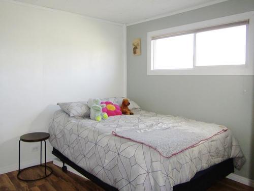 1135 Third Street East, Fort Frances, ON - Indoor Photo Showing Bedroom