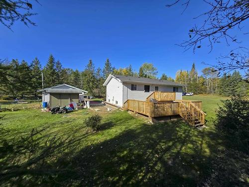 5566 Mapleward Road, Thunder Bay, ON - Outdoor With Deck Patio Veranda