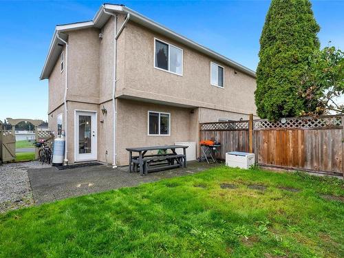 3255 Gilana Pl, Duncan, BC - Outdoor With Exterior