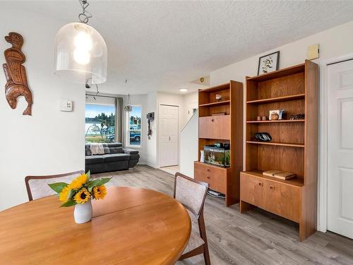 3255 Gilana Pl, Duncan, BC - Indoor Photo Showing Dining Room