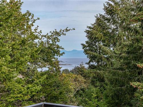 3455 Cambridge Rd, Nanoose Bay, BC 