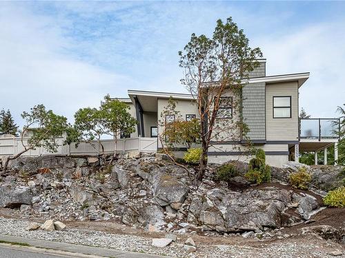 3455 Cambridge Rd, Nanoose Bay, BC 