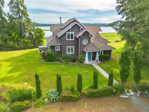 505 Arbutus Bay Rd, Fanny Bay, BC 