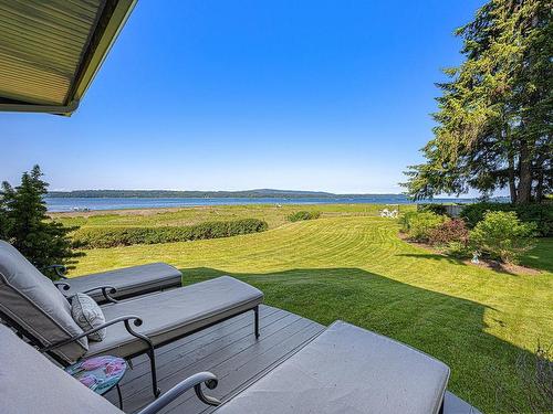 505 Arbutus Bay Rd, Fanny Bay, BC 