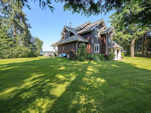 505 Arbutus Bay Rd, Fanny Bay, BC 