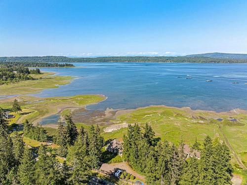 505 Arbutus Bay Rd, Fanny Bay, BC 