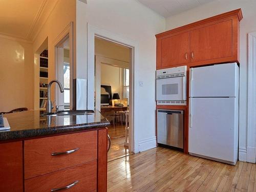 Kitchen - 315 Av. Olivier, Westmount, QC - Indoor Photo Showing Kitchen