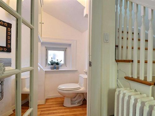 Powder room - 315 Av. Olivier, Westmount, QC - Indoor