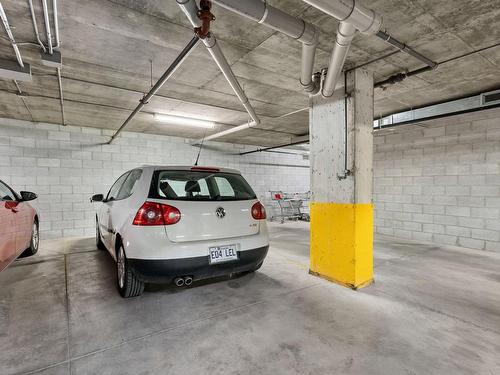 Stationnement - 304-5378 Boul. St-Laurent, Montréal (Le Plateau-Mont-Royal), QC - Indoor Photo Showing Garage