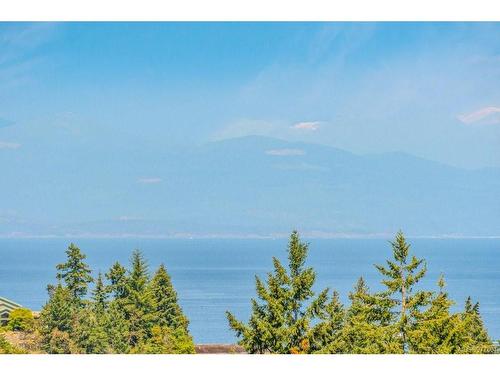 3568 Goodrich Rd, Nanoose Bay, BC 