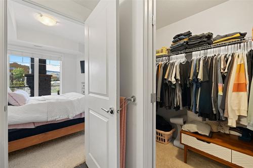 107-3645 Carrington Road, West Kelowna, BC - Indoor Photo Showing Bedroom