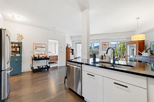 107-3645 Carrington Road, West Kelowna, BC - Indoor Photo Showing Kitchen With Stainless Steel Kitchen With Double Sink With Upgraded Kitchen