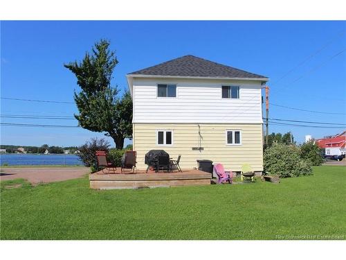 34 Riverside Dr, Shediac, NB 