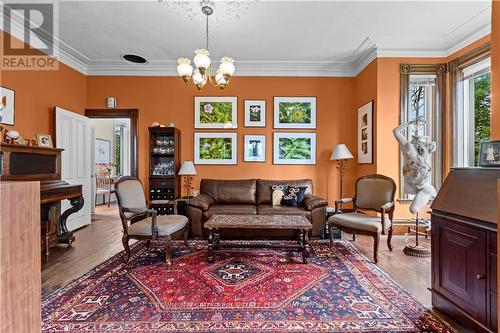 71 High Street, Carleton Place, ON - Indoor Photo Showing Living Room