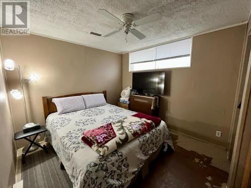 A & B 339 Doherty Drive, Quesnel, BC - Indoor Photo Showing Bedroom