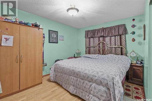 6307 1St Avenue N, Regina, SK - Indoor Photo Showing Bedroom