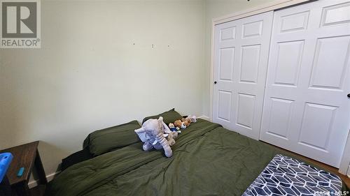 1110 Bothwell Drive, Swift Current, SK - Indoor Photo Showing Bedroom