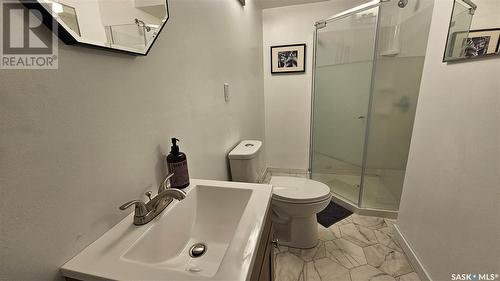 1110 Bothwell Drive, Swift Current, SK - Indoor Photo Showing Bathroom