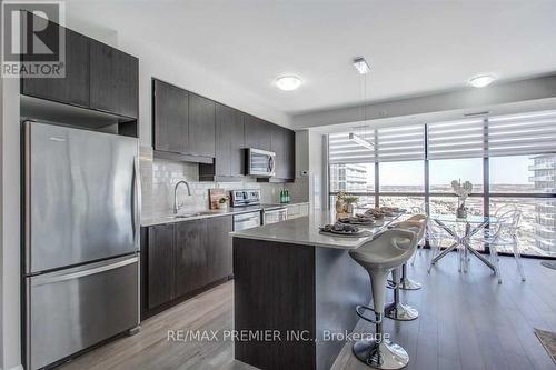 2807 - 2910 Highway 7, Vaughan, ON - Indoor Photo Showing Kitchen With Stainless Steel Kitchen With Upgraded Kitchen