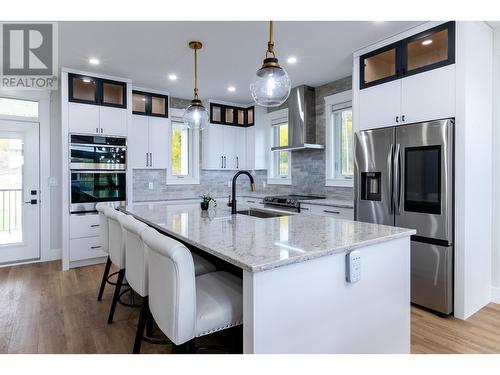 4134 University Heights Drive, Prince George, BC - Indoor Photo Showing Kitchen With Upgraded Kitchen