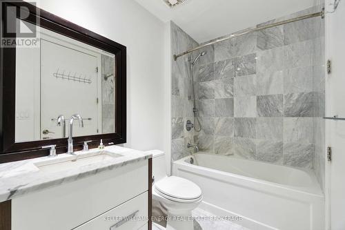 212 - 111 Champagne Avenue S, Ottawa, ON - Indoor Photo Showing Bathroom