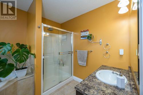 106 7000 Southridge Avenue, Prince George, BC - Indoor Photo Showing Bathroom