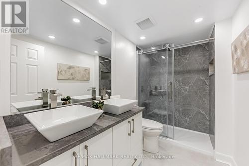 321 - 333 Clark Avenue W, Vaughan, ON - Indoor Photo Showing Bathroom