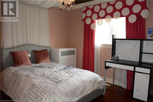 862 Creekside Drive, Waterloo, ON - Indoor Photo Showing Bedroom