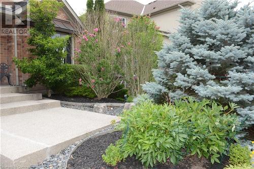 862 Creekside Drive, Waterloo, ON - Outdoor