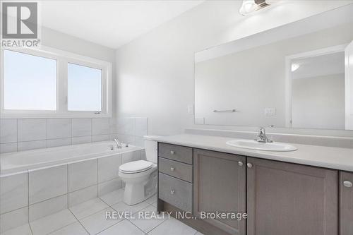 4002 Fracchioni Drive, Lincoln, ON - Indoor Photo Showing Bathroom