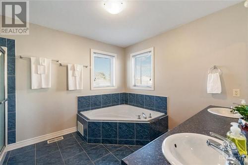 16 Manoir Street, Embrun, ON - Indoor Photo Showing Bathroom