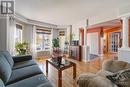 16 Manoir Street, Russell, ON  - Indoor Photo Showing Living Room 