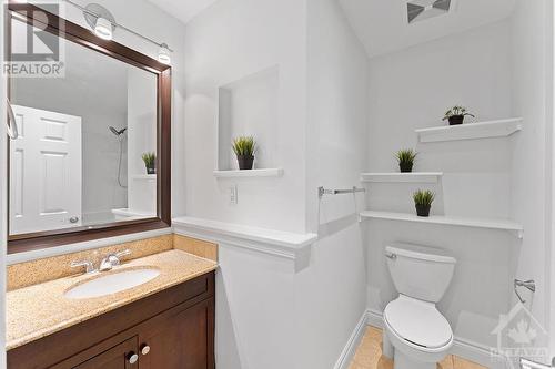 52 Pritchard Drive, Ottawa, ON - Indoor Photo Showing Bathroom