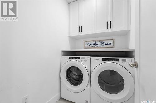 904 Feheregyhazi Boulevard, Saskatoon, SK - Indoor Photo Showing Laundry Room