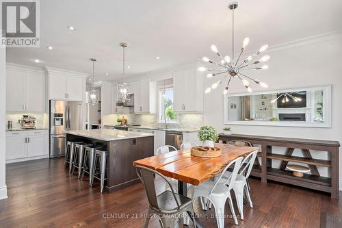 886 Foxcreek Road, London, ON - Indoor Photo Showing Dining Room