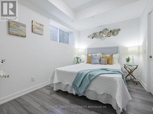 13 - 266 Finch Avenue E, Toronto, ON - Indoor Photo Showing Bedroom