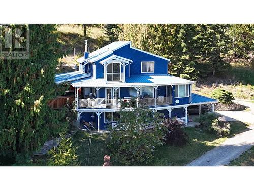 1621 Evans Road, Creston, BC - Outdoor With Deck Patio Veranda